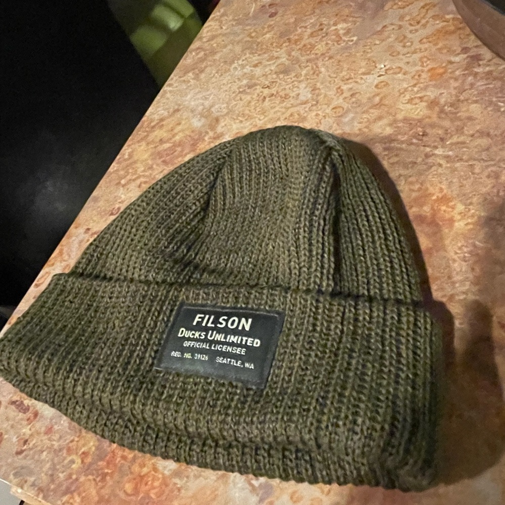 Filson 100% Wool beanie New Green